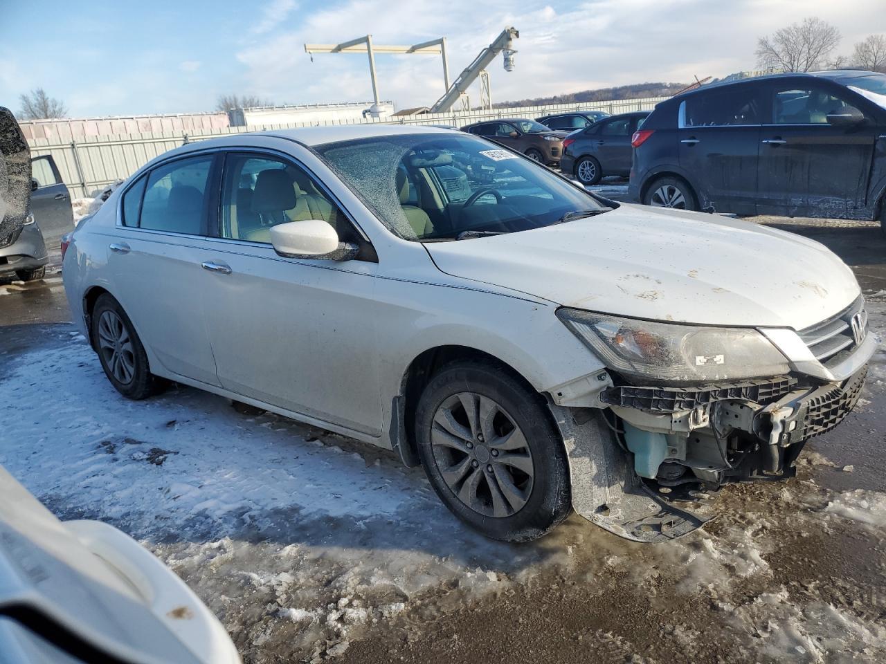 2014 HONDA ACCORD LX - Фото 4