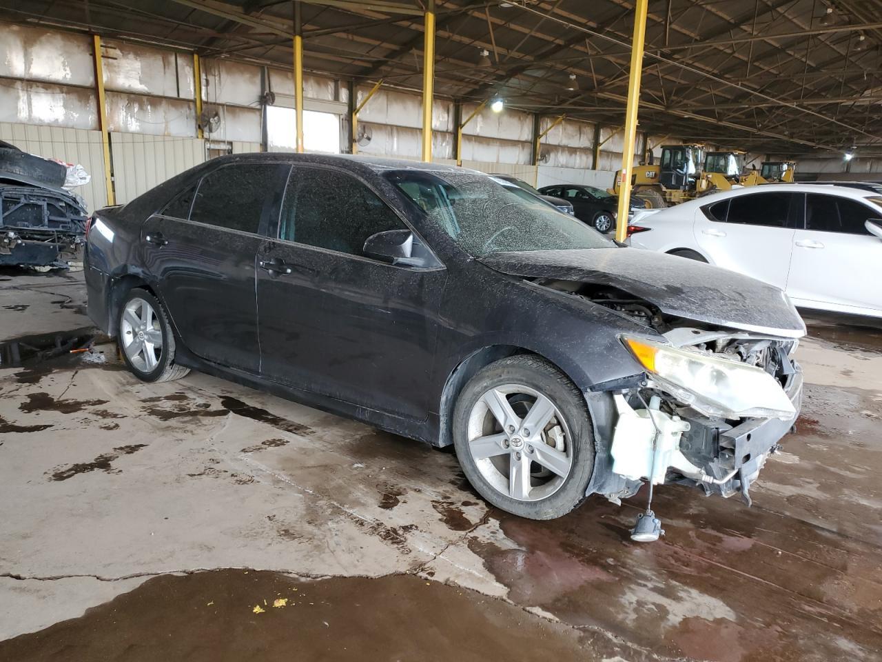 2013 TOYOTA CAMRY L - Фото 4