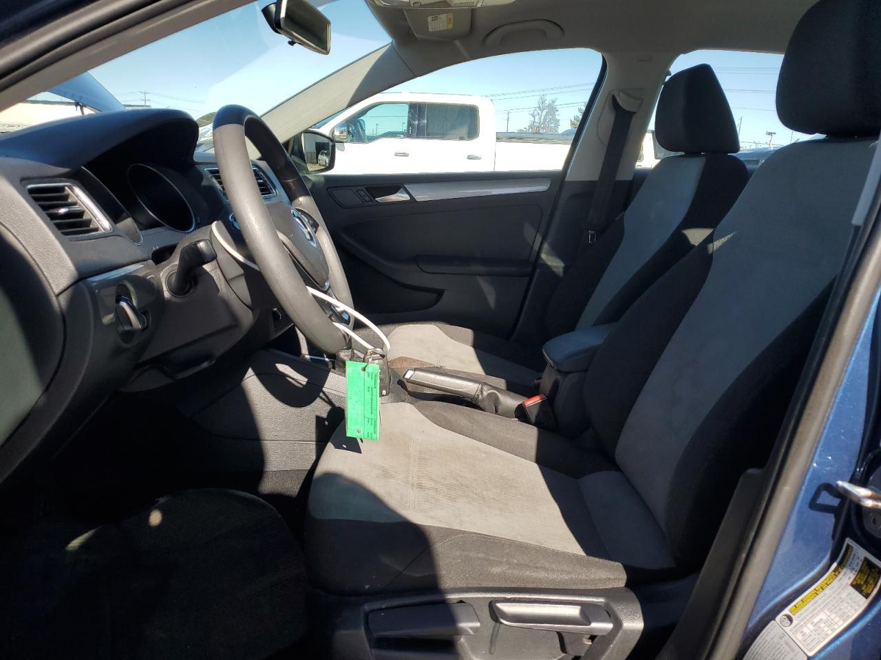 2017 VOLKSWAGEN JETTA S - Image 7