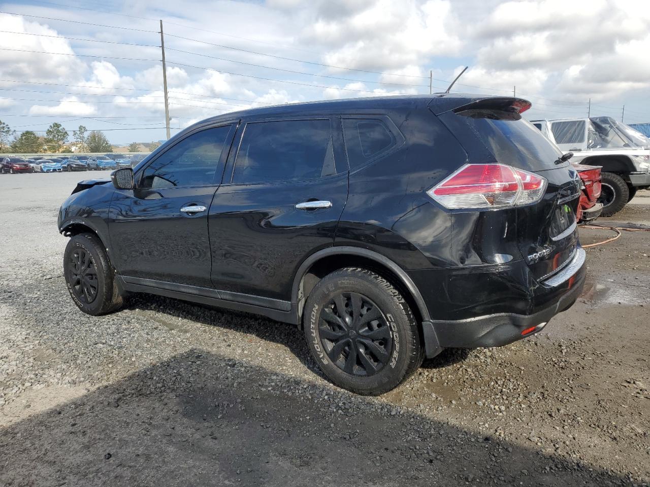 2015 NISSAN ROGUE S - Image 2