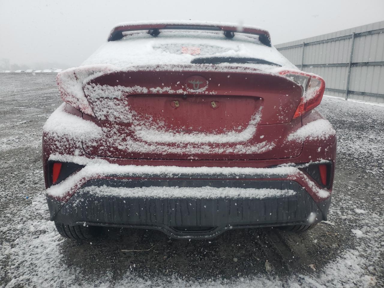 2018 TOYOTA C-HR XLE - Фото 6