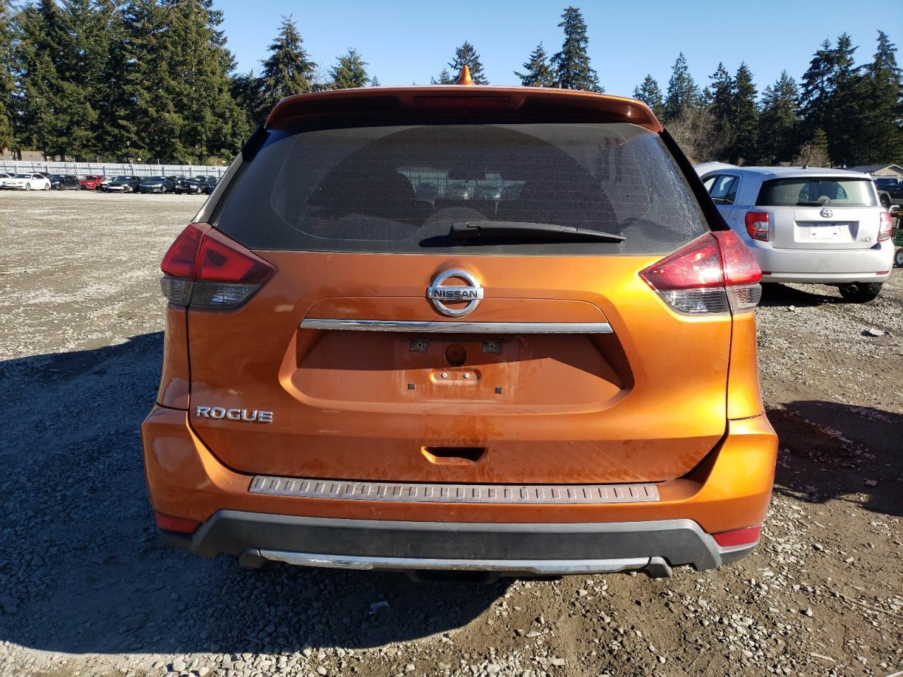 2017 NISSAN ROGUE S - Image 6