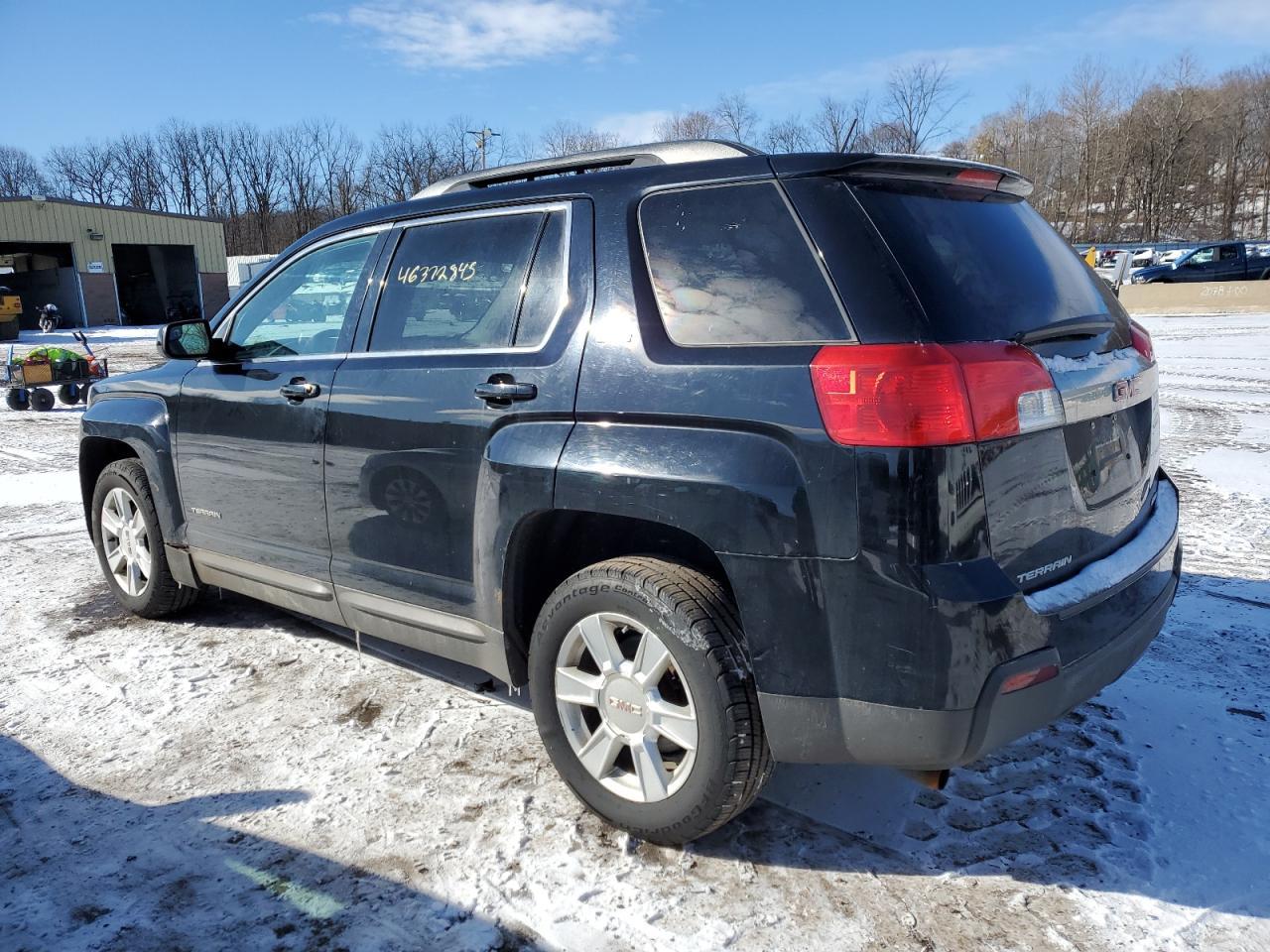 2013 GMC TERRAIN SL - Фото 2