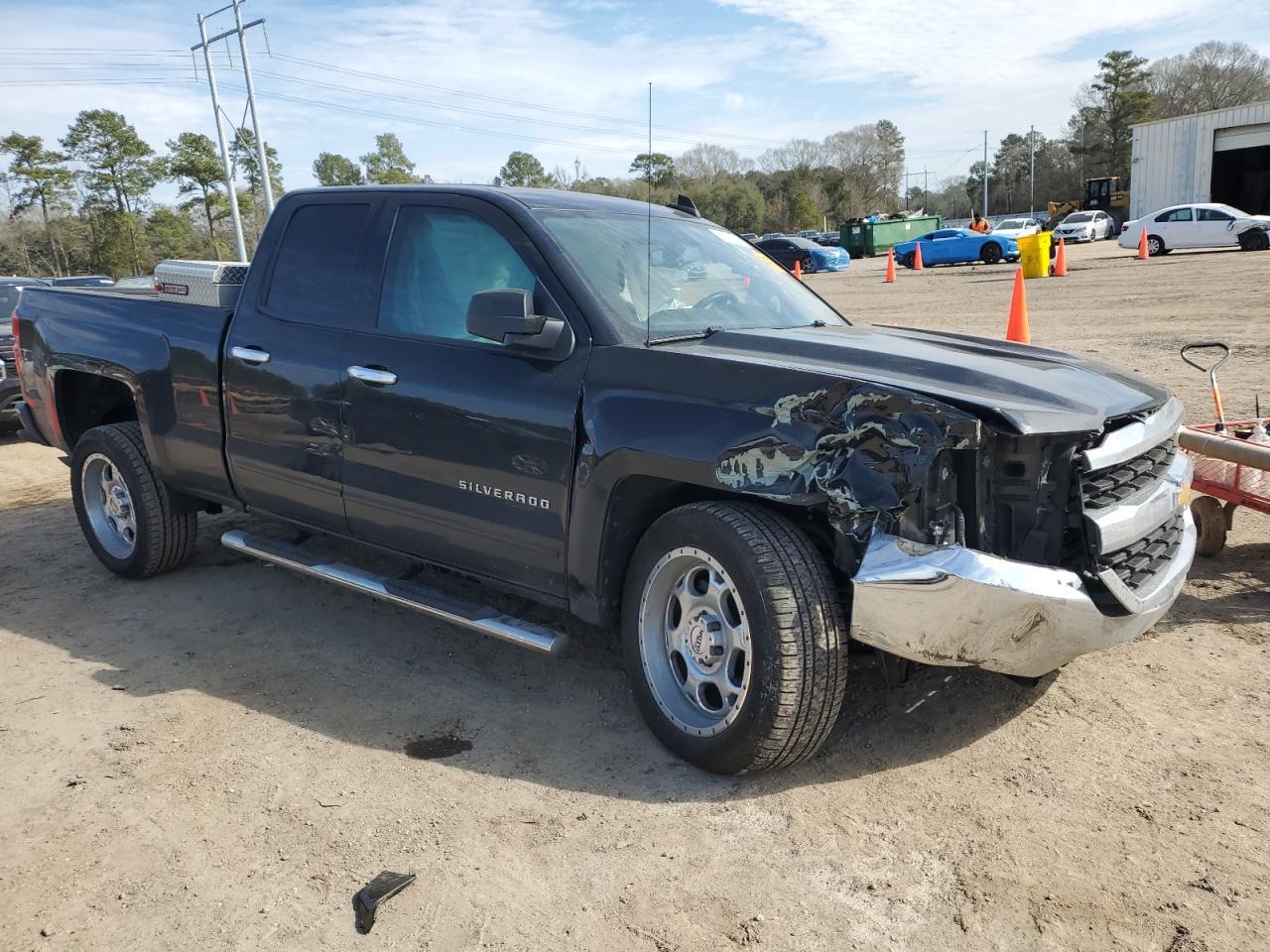 2019 CHEVROLET SILVERADO - Image 4