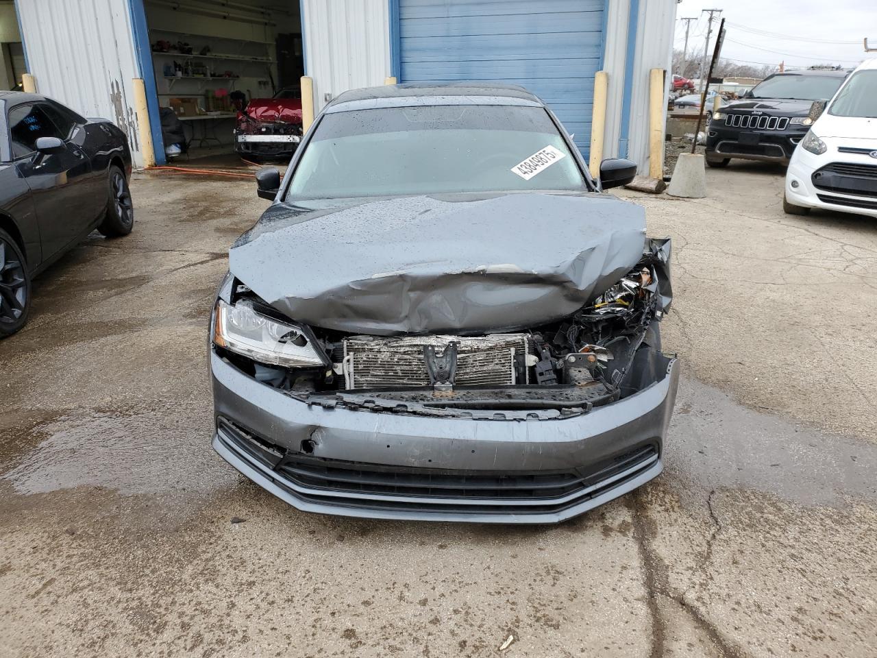 2017 VOLKSWAGEN JETTA S - Image 5