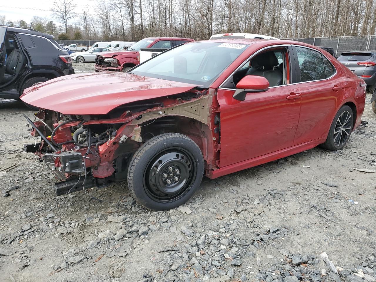 2020 TOYOTA CAMRY SE