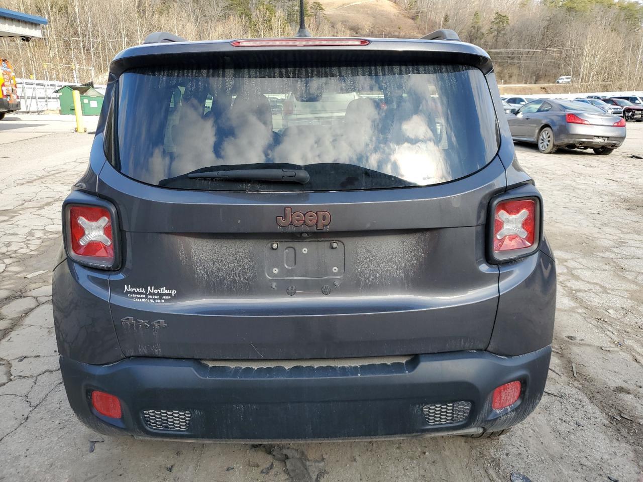 2016 JEEP RENEGADE L - Image 6