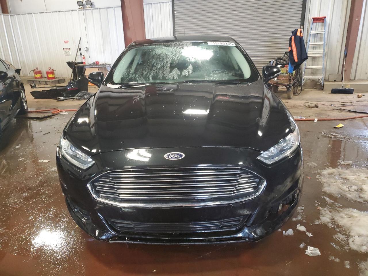 2014 FORD FUSION SE - Image 5