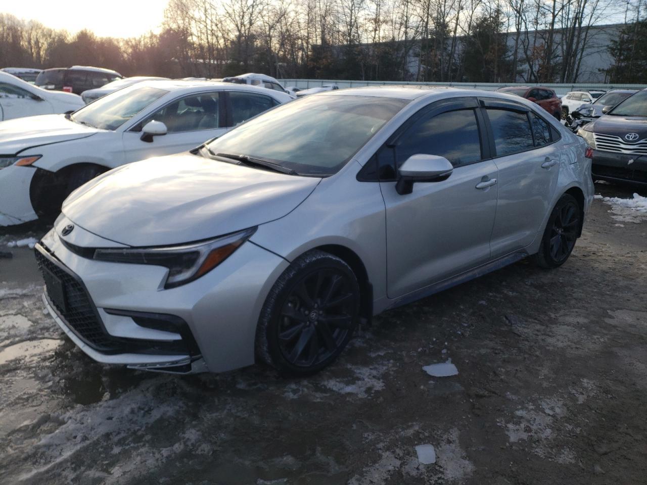 2024 TOYOTA COROLLA SE