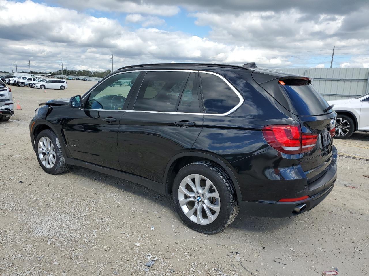 2016 BMW X5 XDRIVE3 - Фото 2