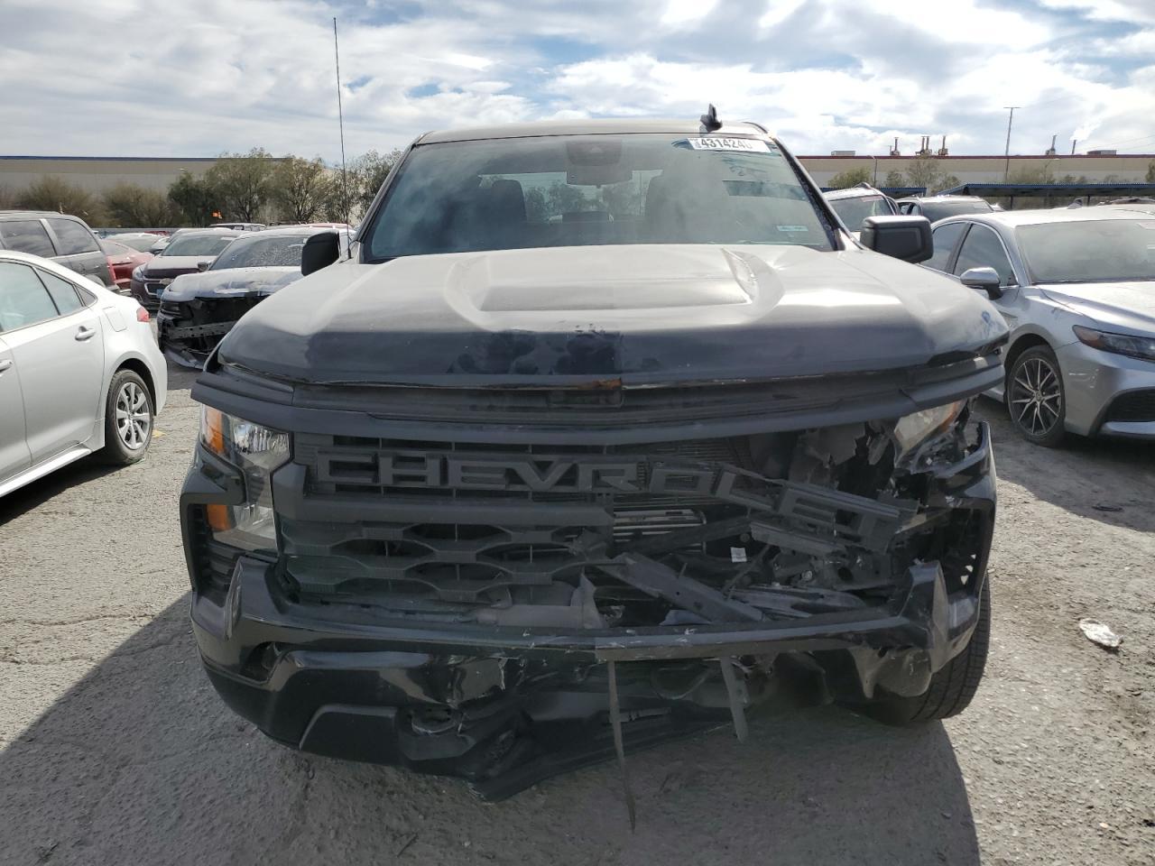 2023 CHEVROLET SILVERADO - Фото 5