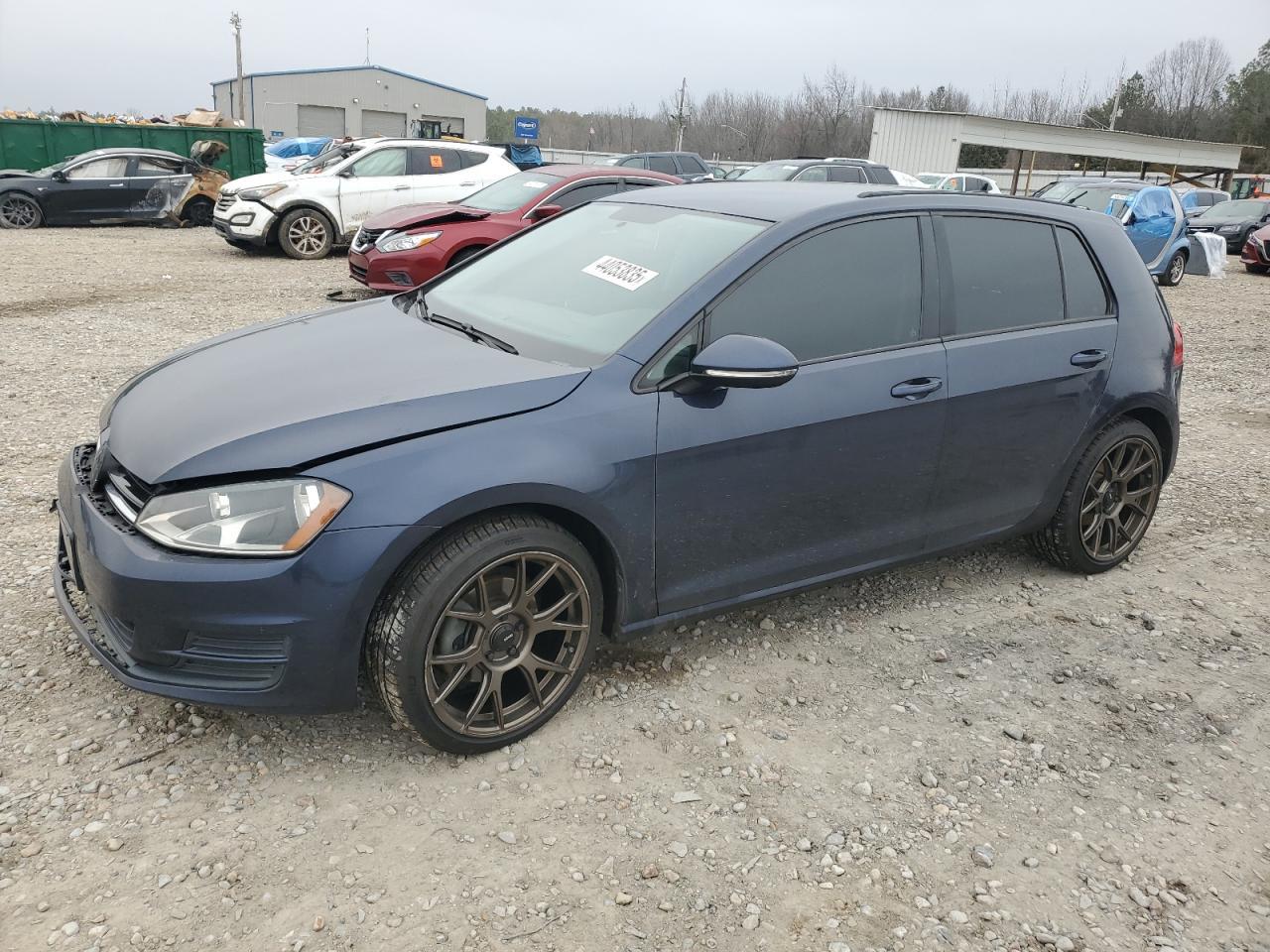 2016 VOLKSWAGEN GOLF S/SE