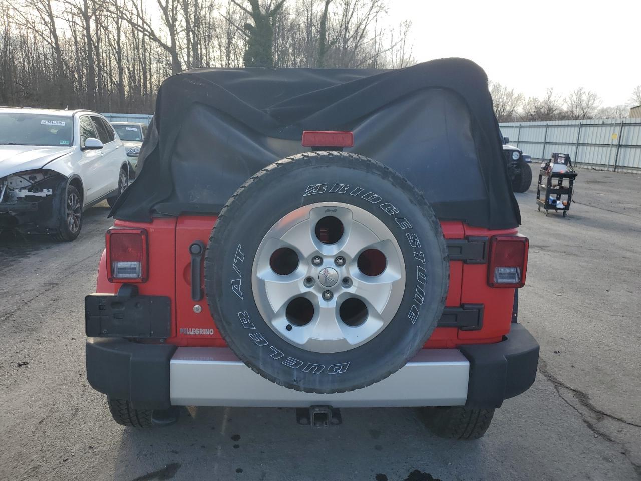 2014 JEEP WRANGLER U - Image 6