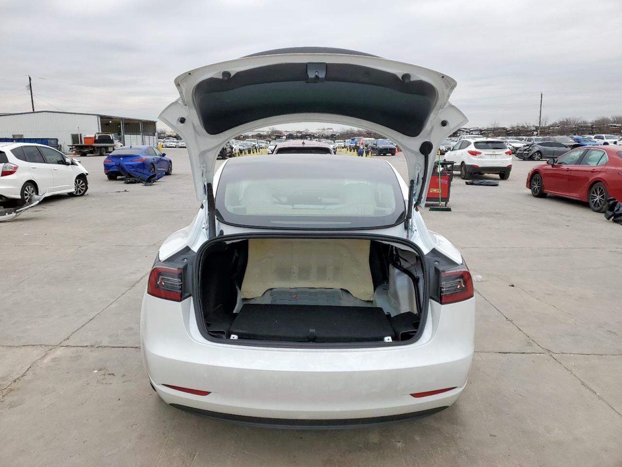 2023 TESLA MODEL 3 - Image 6