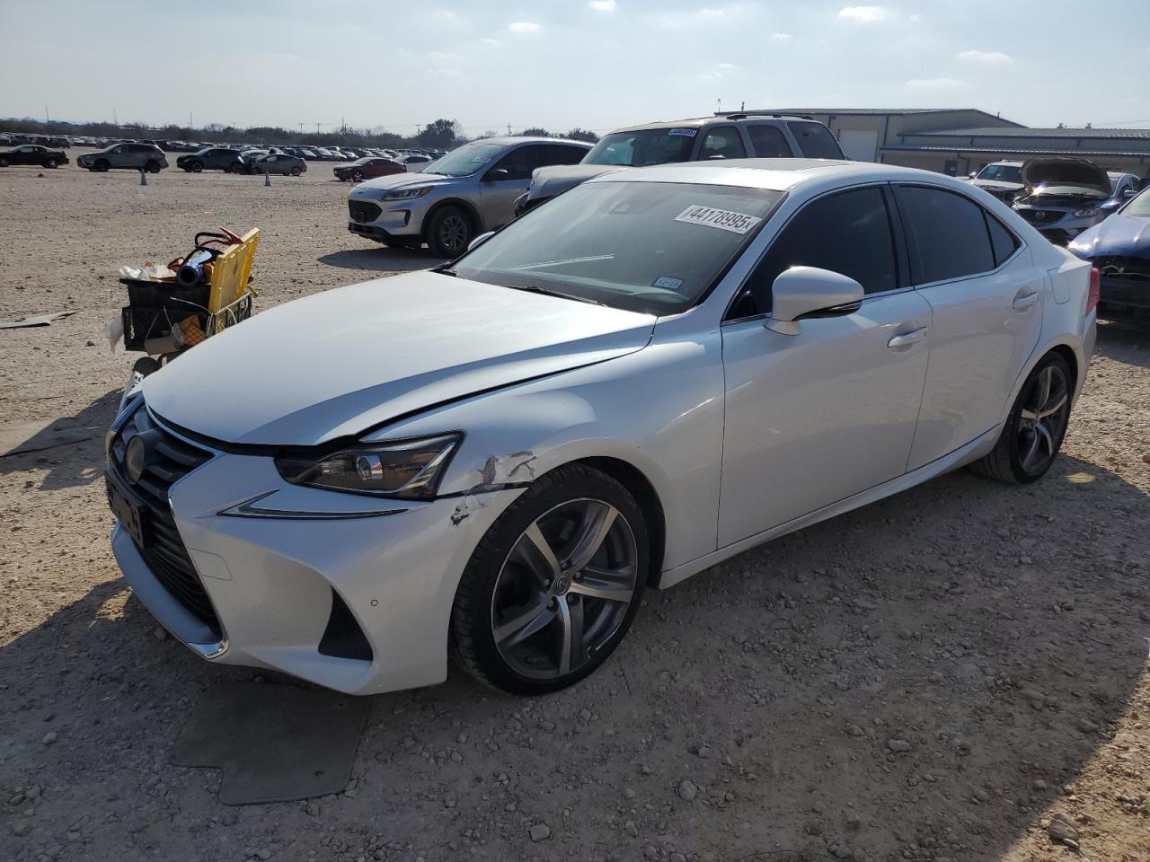 2017 LEXUS IS 200T