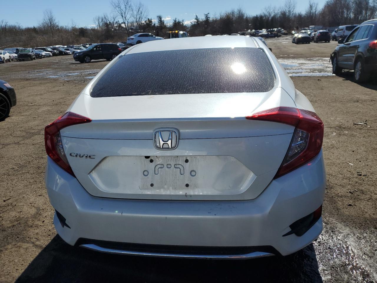 2020 HONDA CIVIC LX - Image 6