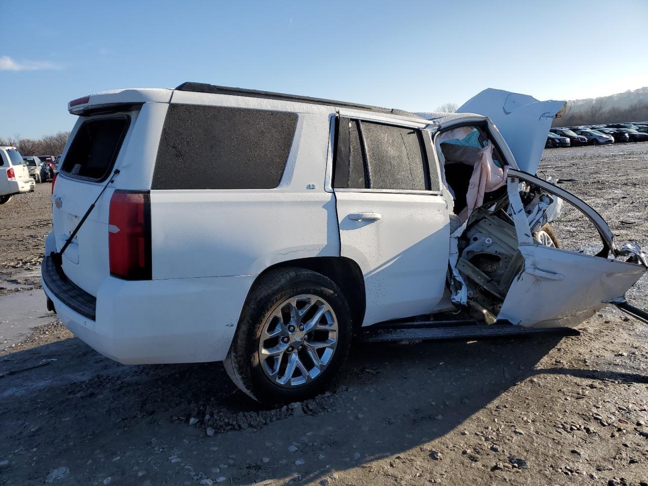 2016 CHEVROLET TAHOE K150 - Фото 3
