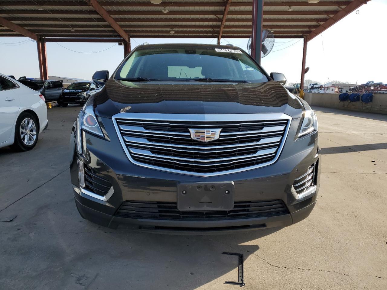 2019 CADILLAC XT5 LUXURY - Image 5