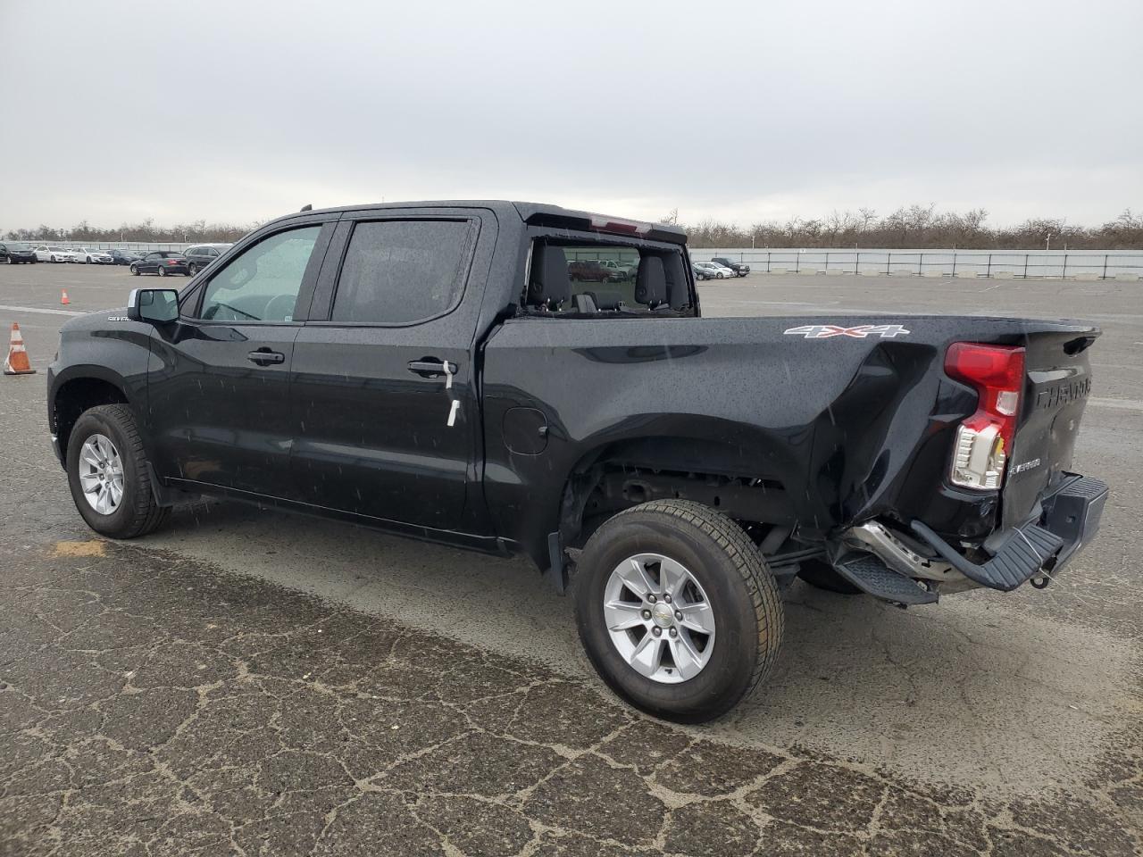 2020 CHEVROLET SILVERADO - Image 2