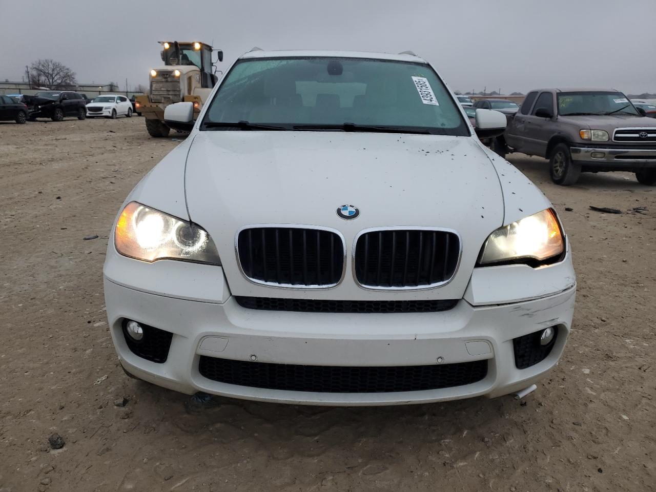2012 BMW X5 XDRIVE3 - Image 5
