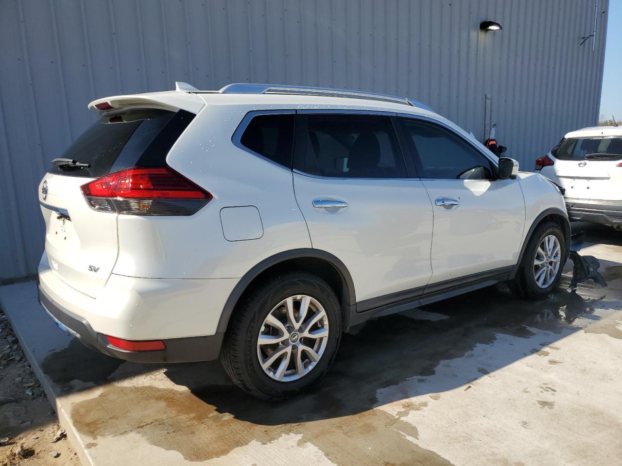 2017 NISSAN ROGUE S - Image 3