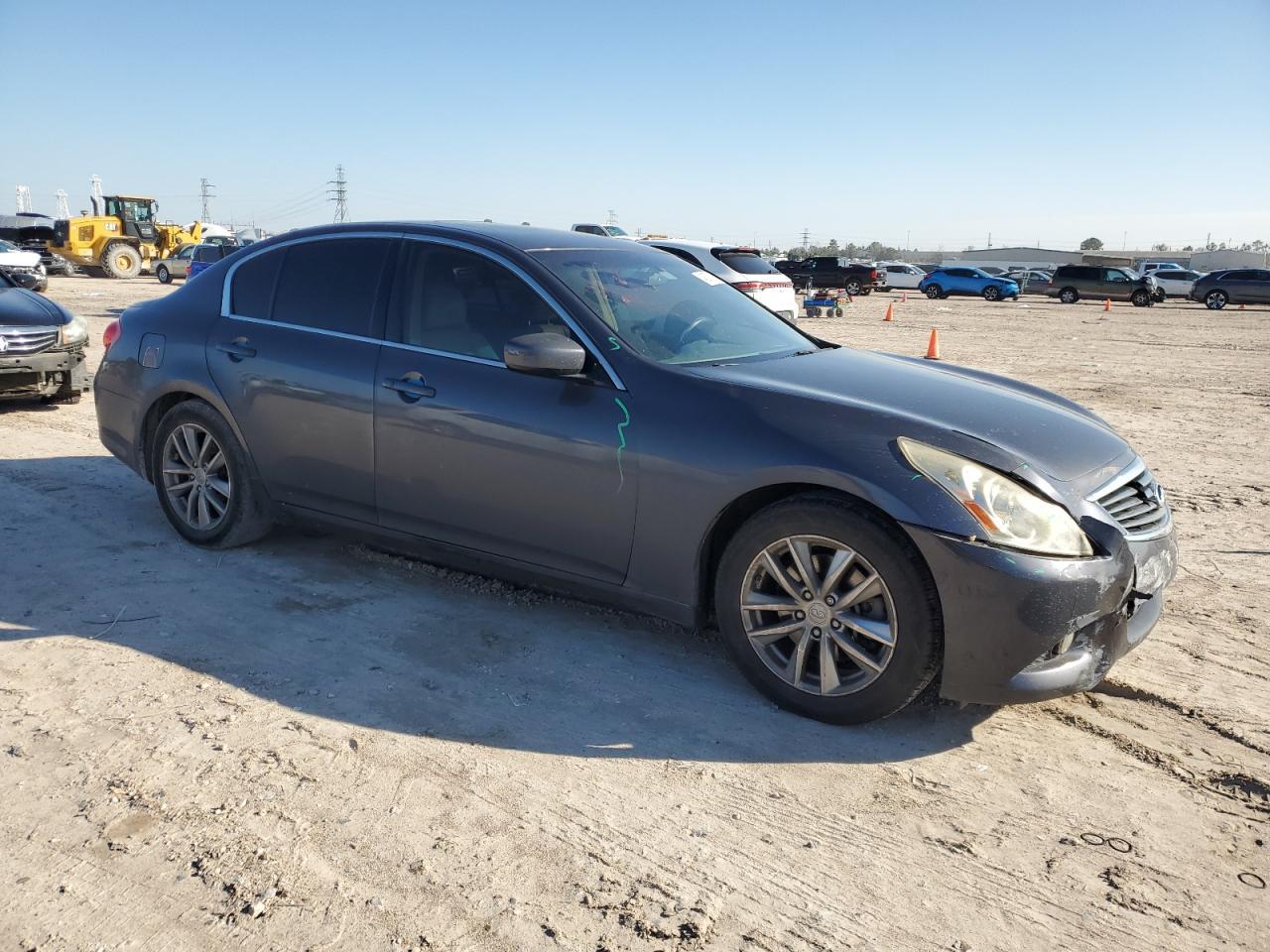2012 INFINITI G37 BASE - Image 4