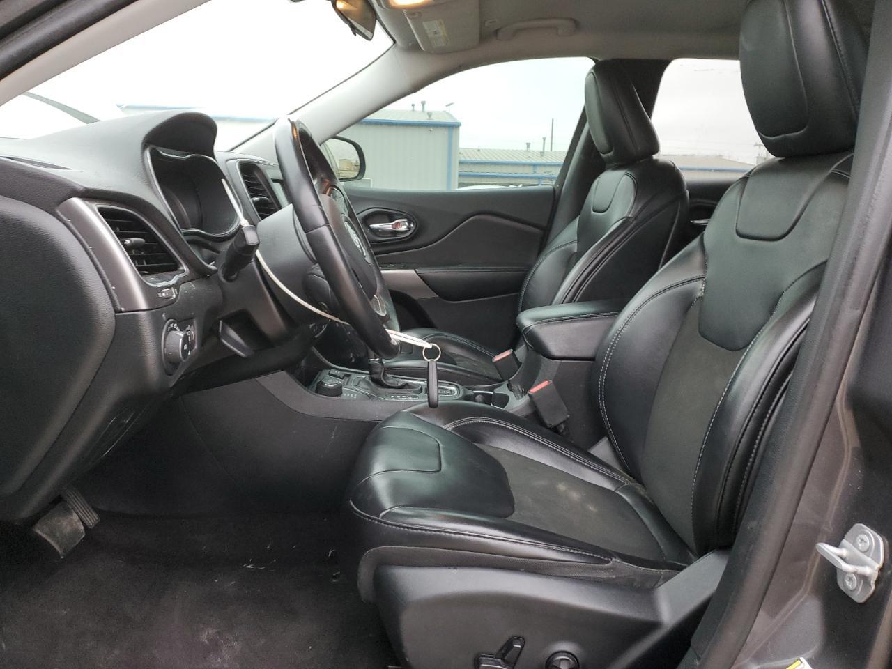 2019 JEEP CHEROKEE L - Image 7