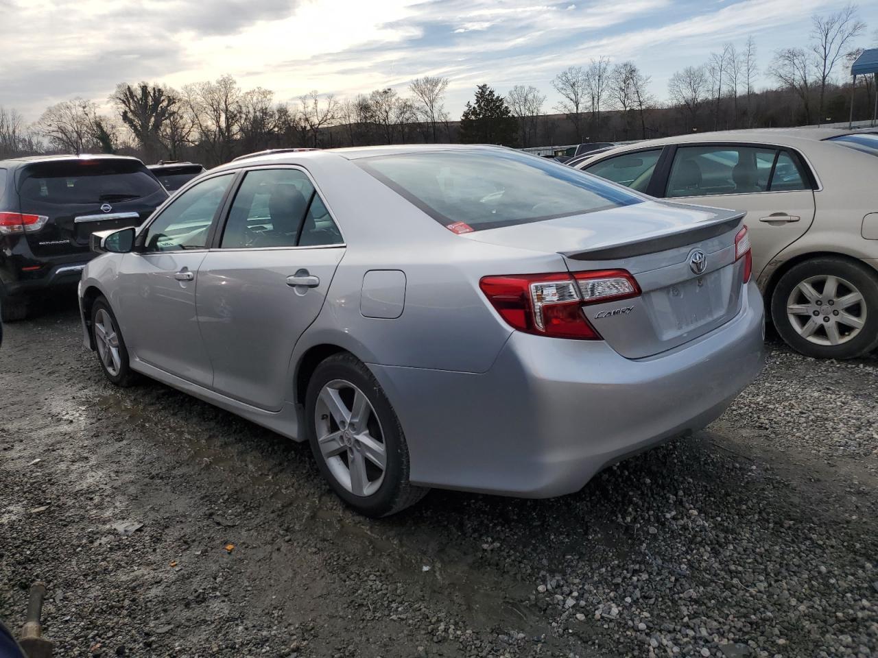 2012 TOYOTA CAMRY BASE - Image 2
