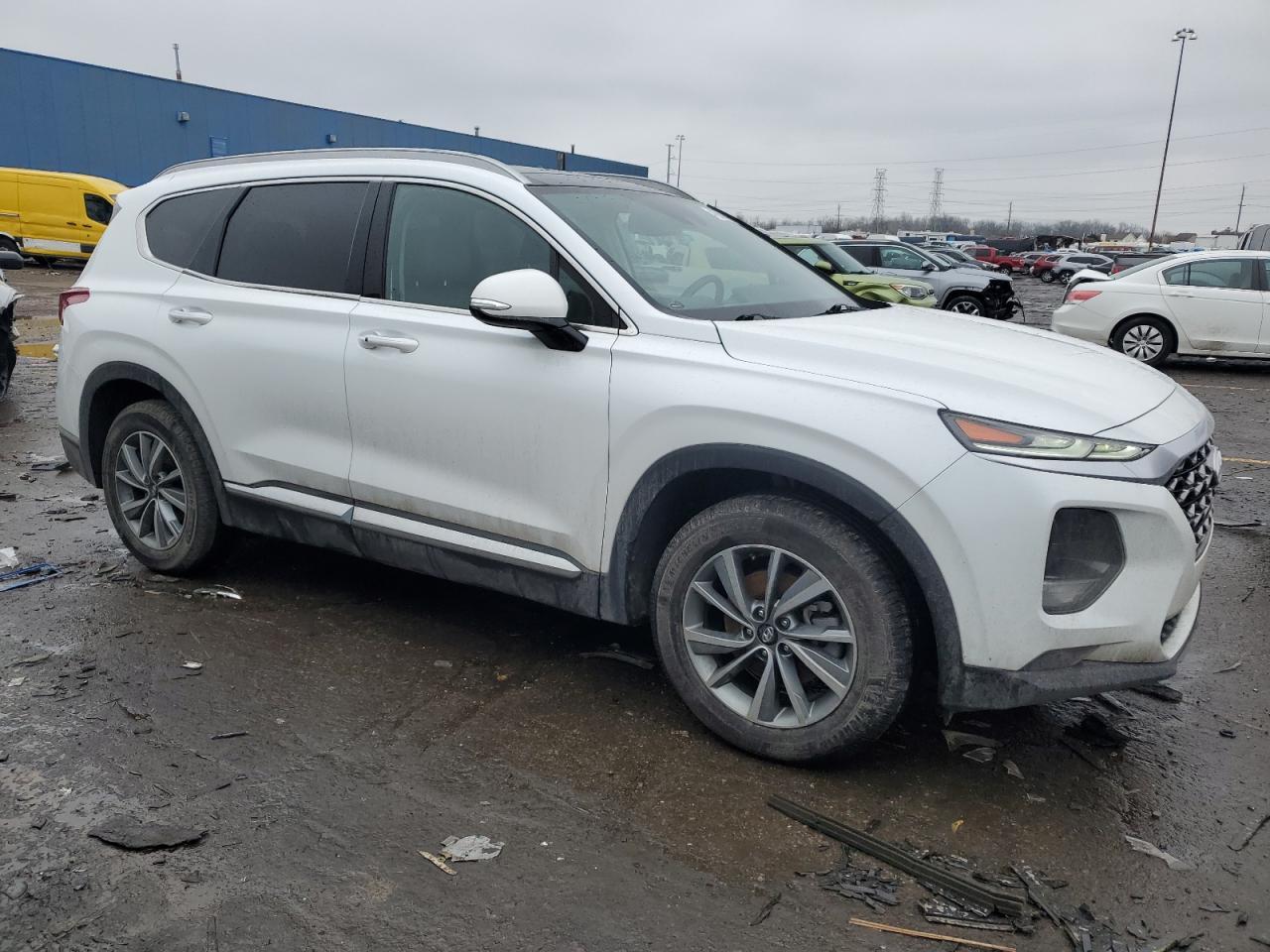 2020 HYUNDAI SANTA FE S - Image 4