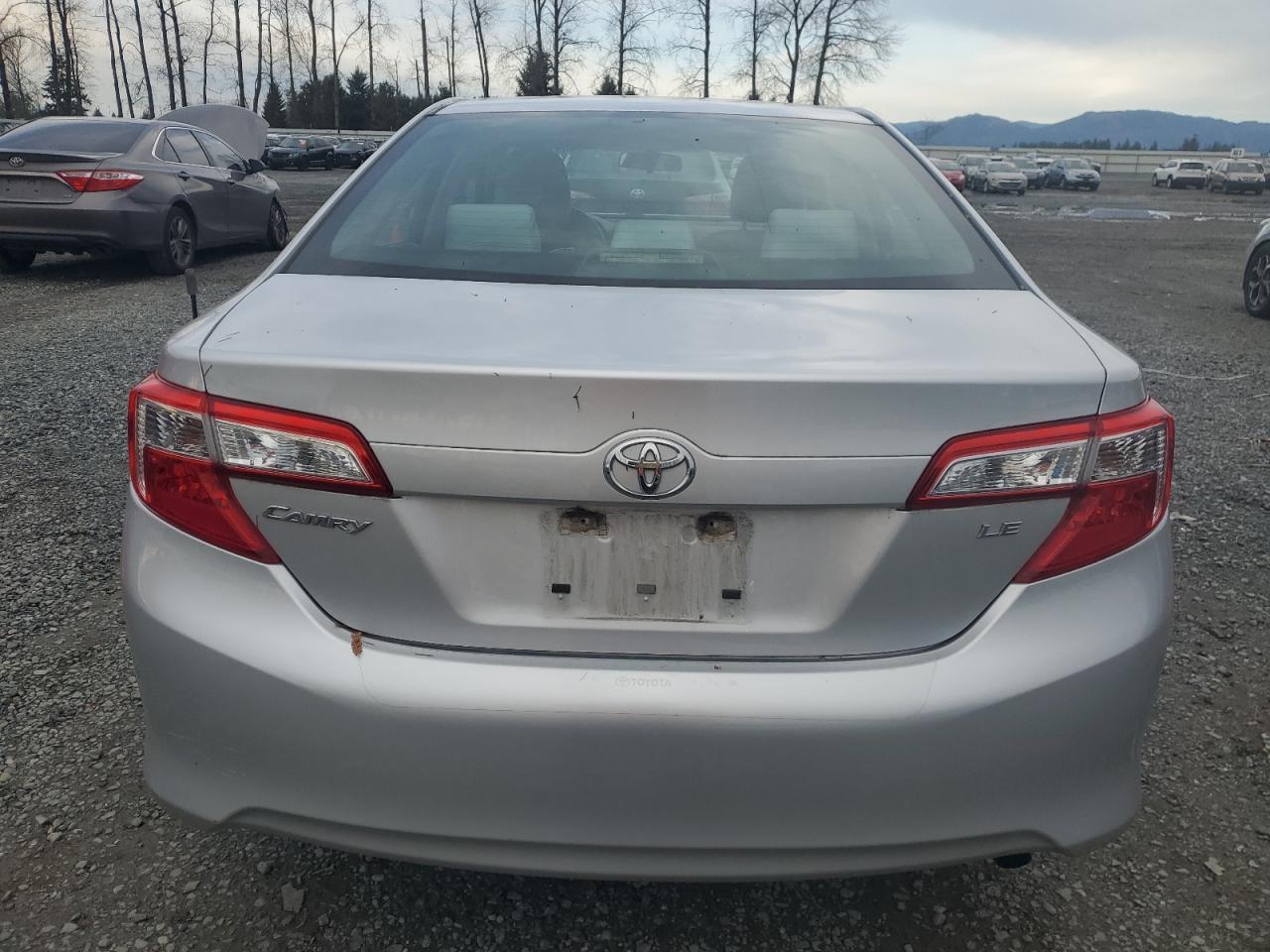 2014 TOYOTA CAMRY L - Фото 6
