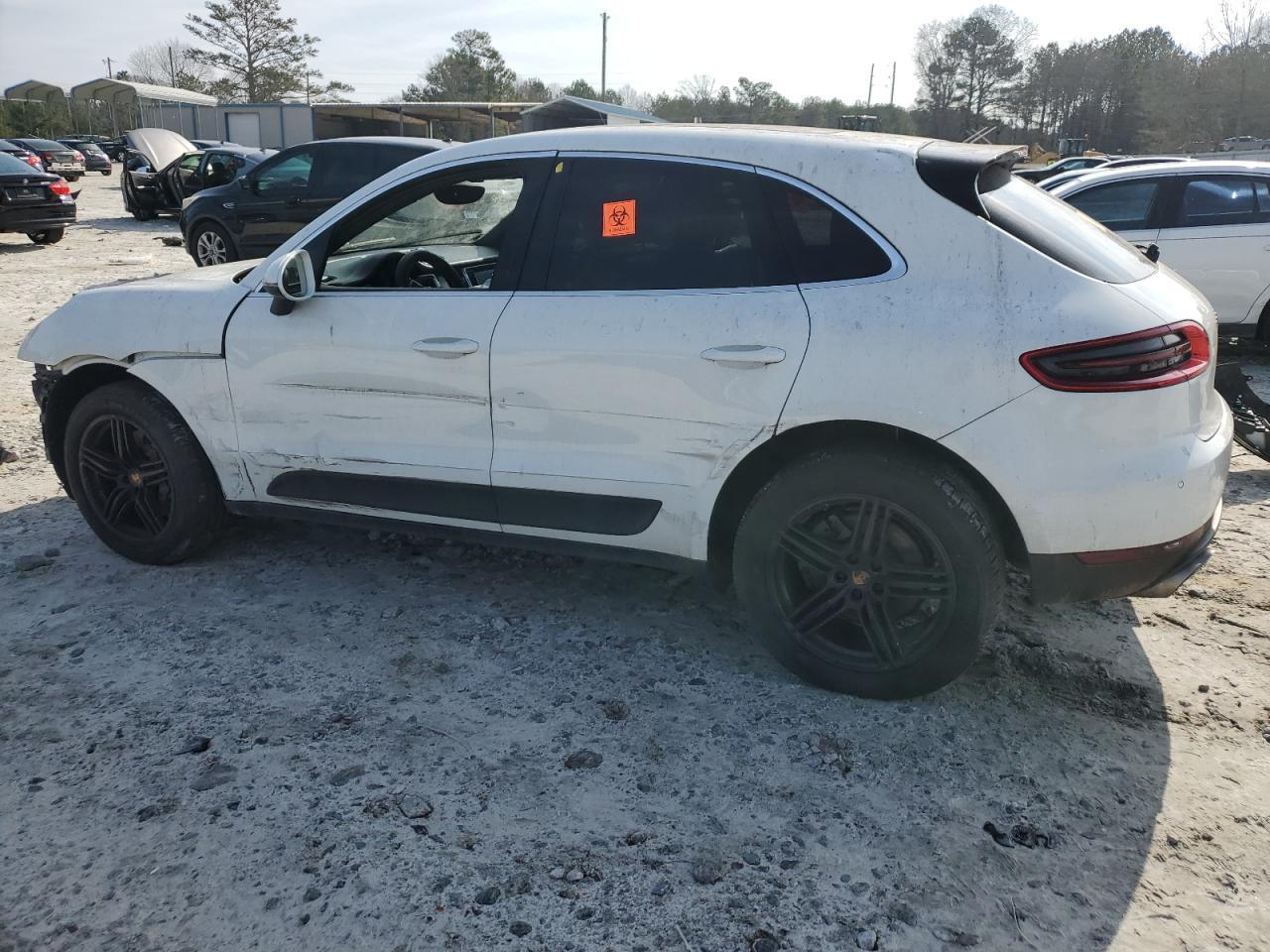 2015 PORSCHE MACAN S - Фото 2