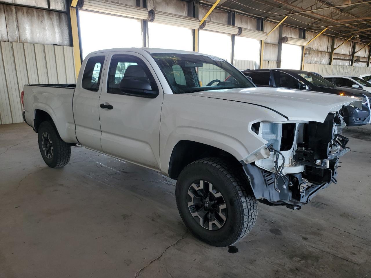 2017 TOYOTA TACOMA ACC - Фото 4