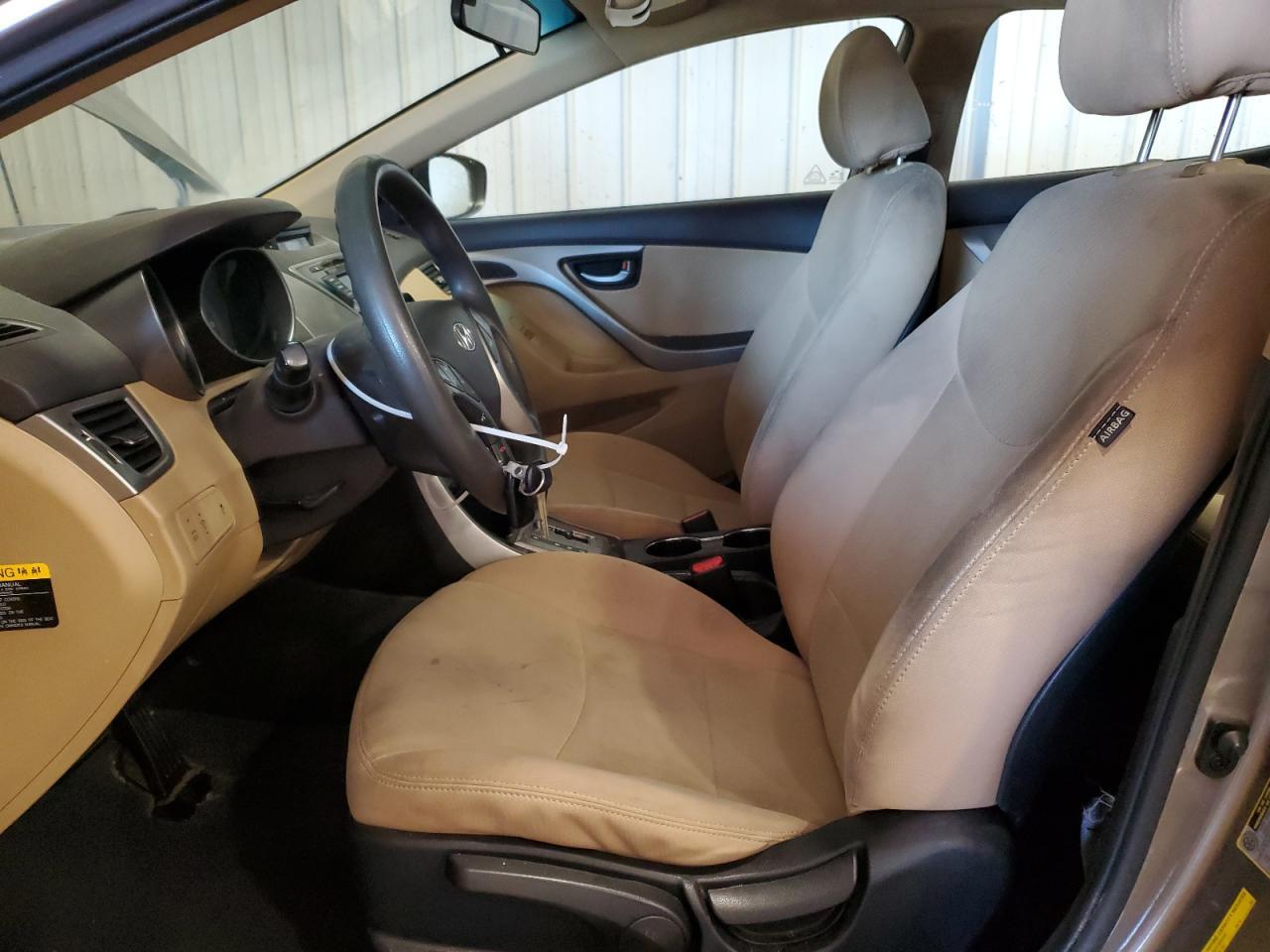 2013 HYUNDAI ELANTRA GL - Image 7