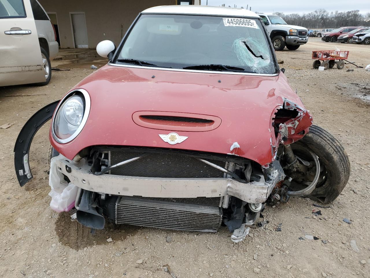 2017 MINI COOPER S - Image 5