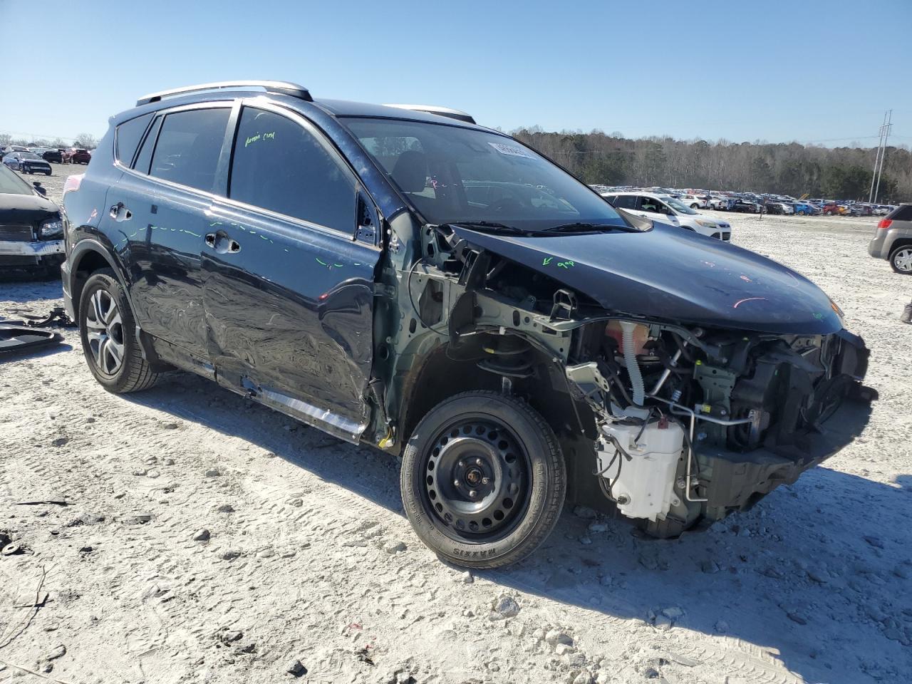 2018 TOYOTA RAV4 LE - Image 4