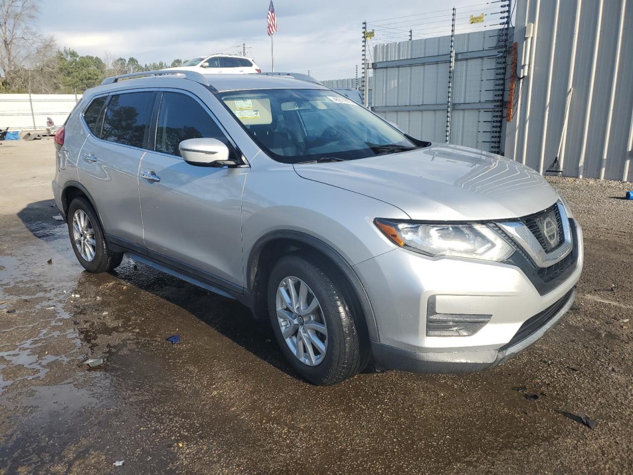 2017 NISSAN ROGUE S - Image 4