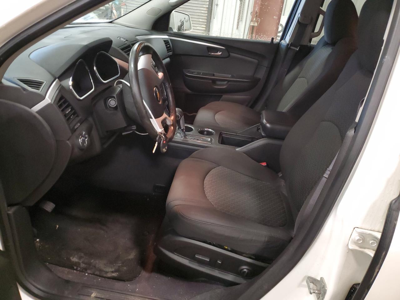 2012 CHEVROLET TRAVERSE L - Фото 7