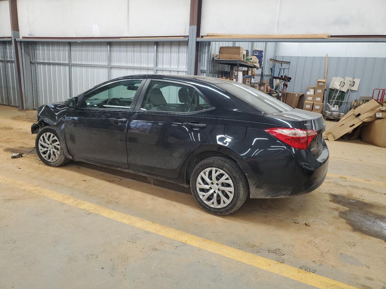 2018 TOYOTA COROLLA L - Image 2