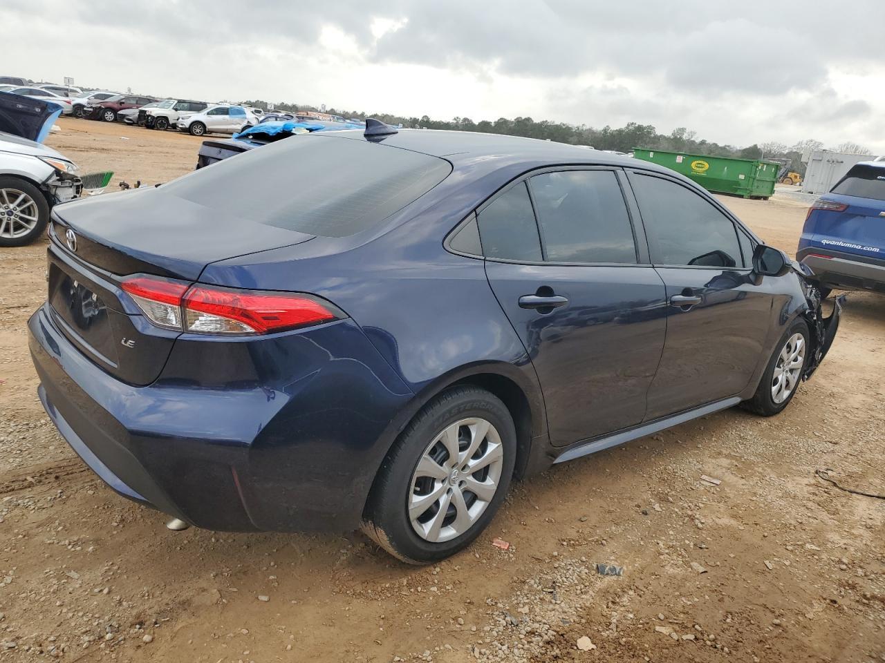 2021 TOYOTA COROLLA LE - Image 3