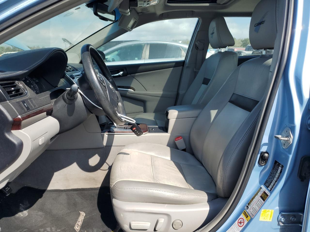 2012 TOYOTA CAMRY SE - Фото 7