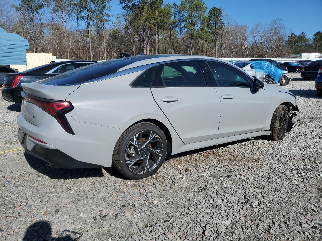 2025 KIA K5 GT LINE - Image 3