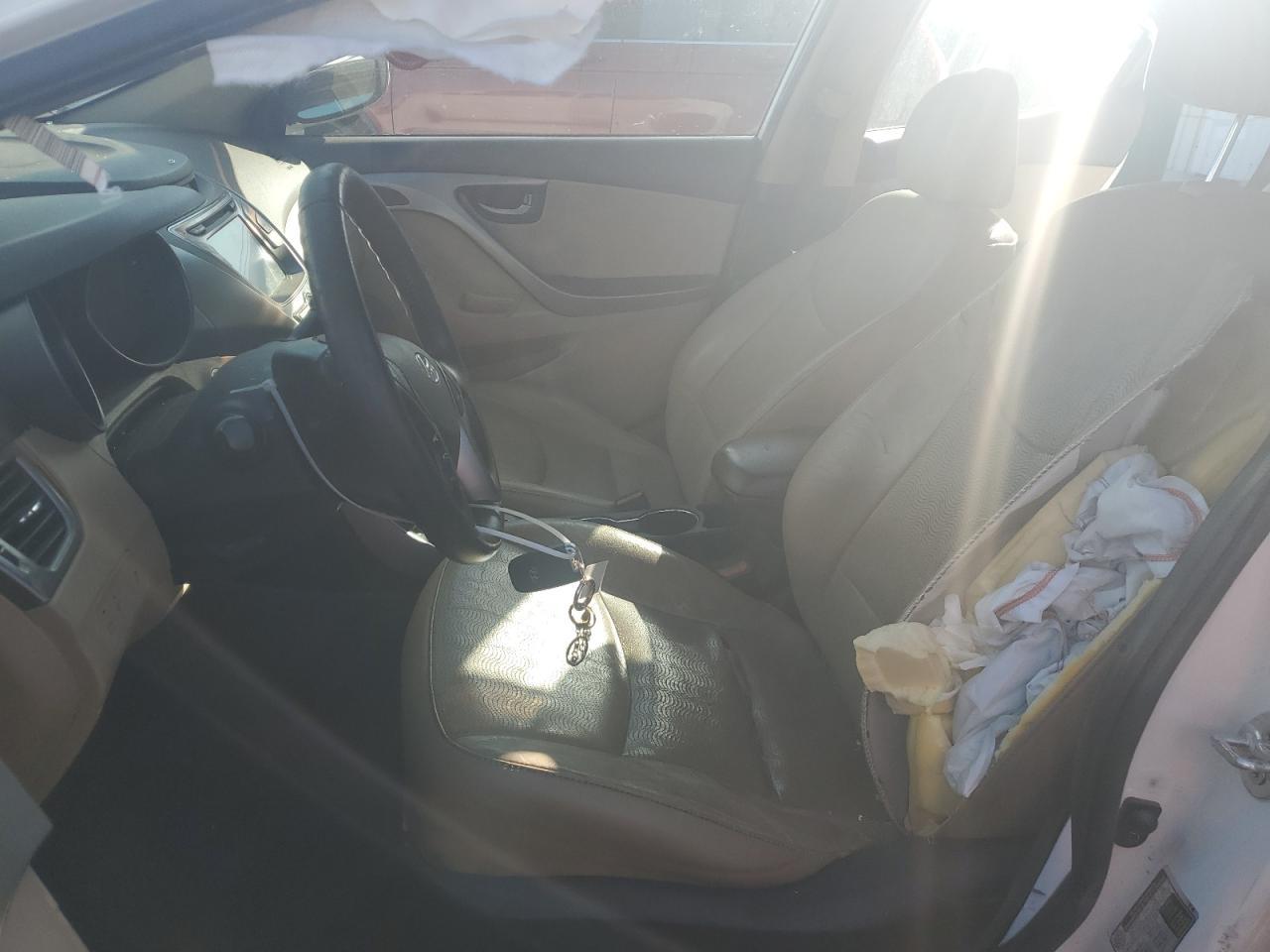 2013 HYUNDAI ELANTRA GL - Image 7