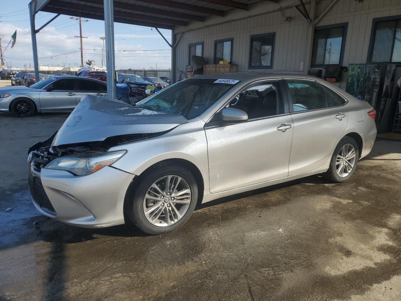 2016 TOYOTA CAMRY LE