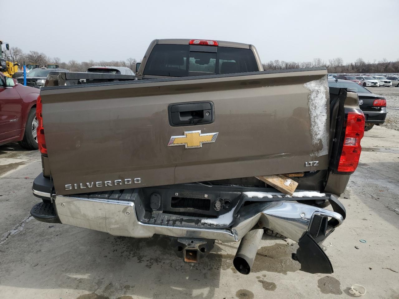 2015 CHEVROLET SILVERADO - Image 6