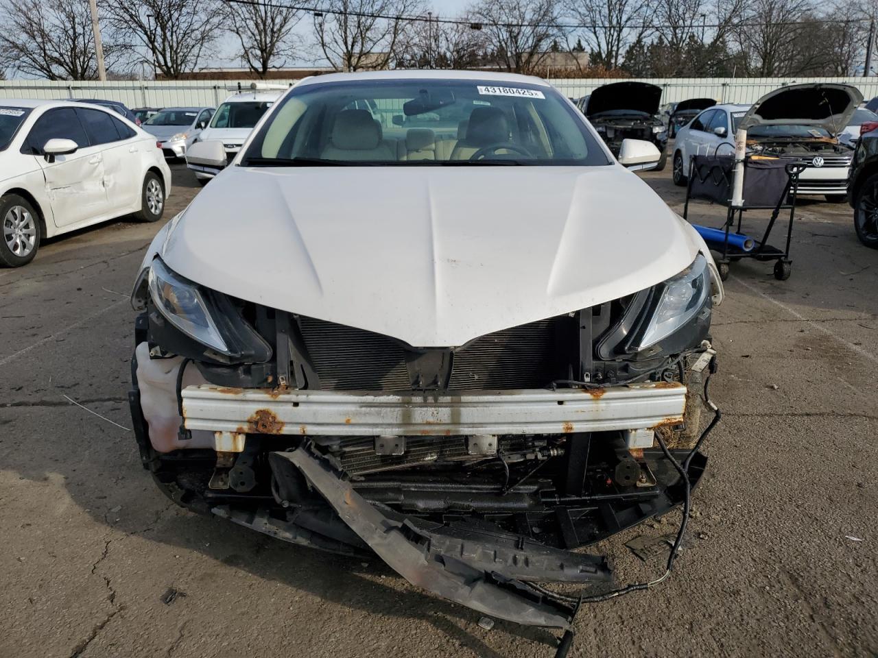 2014 LINCOLN MKZ HYBRID - Фото 5