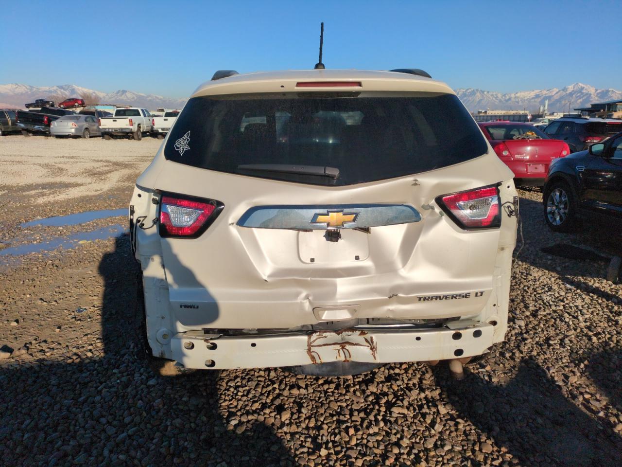 2015 CHEVROLET TRAVERSE L - Фото 6
