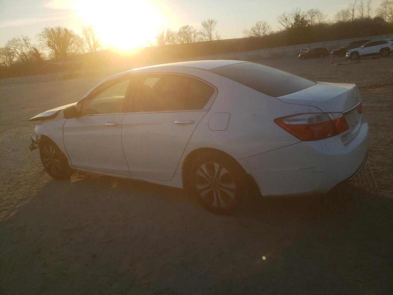 2014 HONDA ACCORD LX - Фото 2