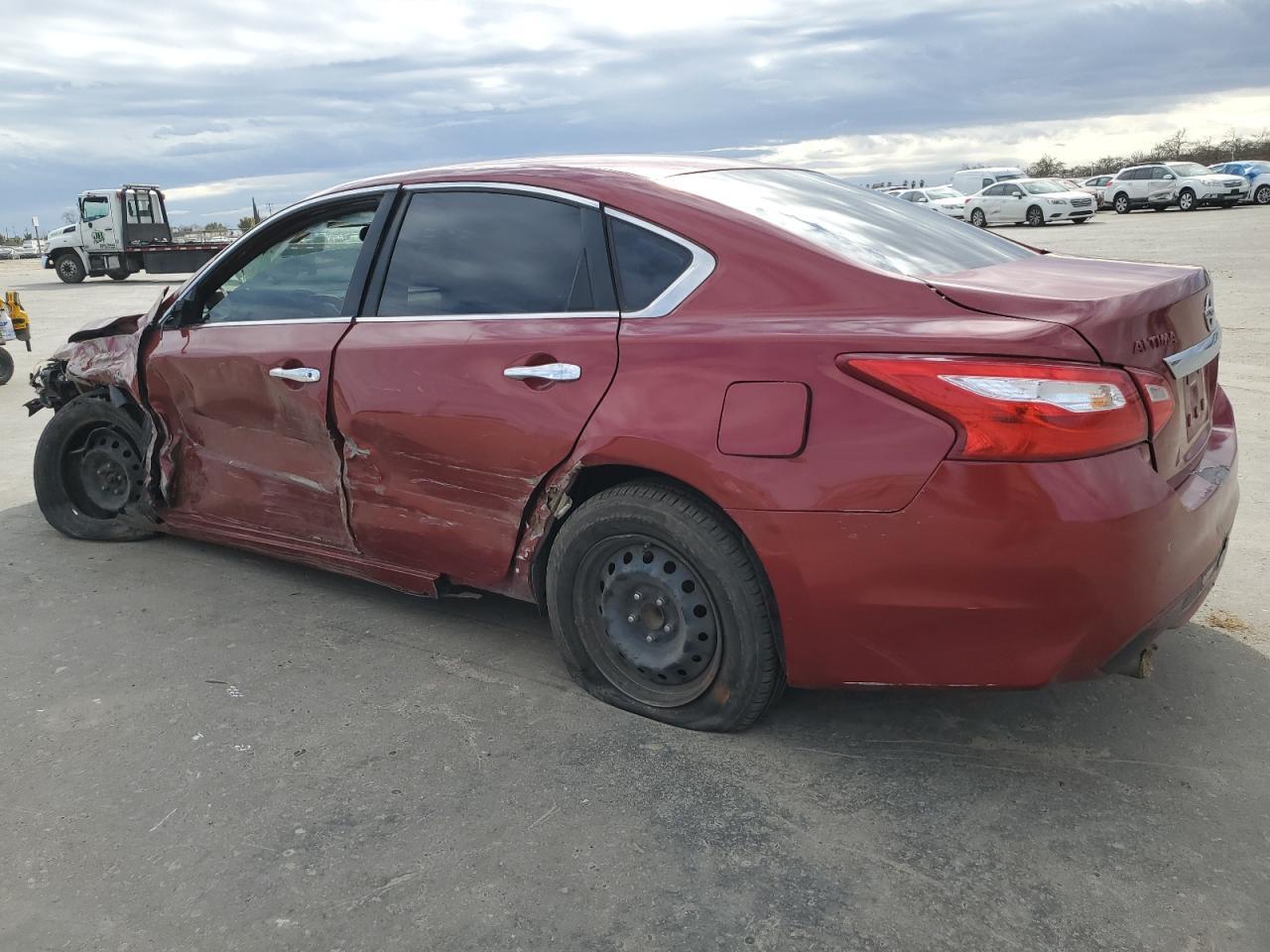 2016 NISSAN ALTIMA 2.5 - Фото 2