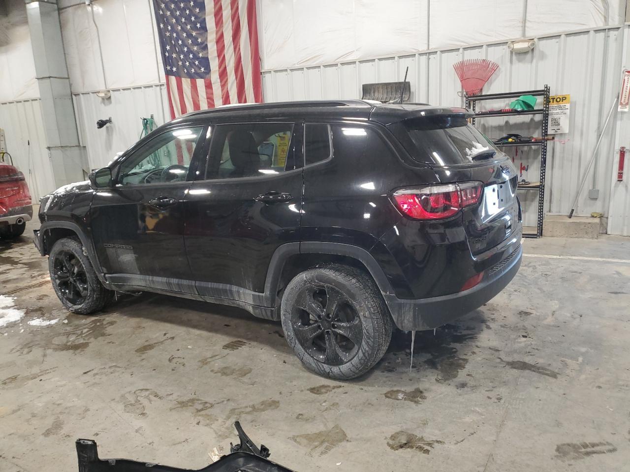 2020 JEEP COMPASS LA - Фото 2