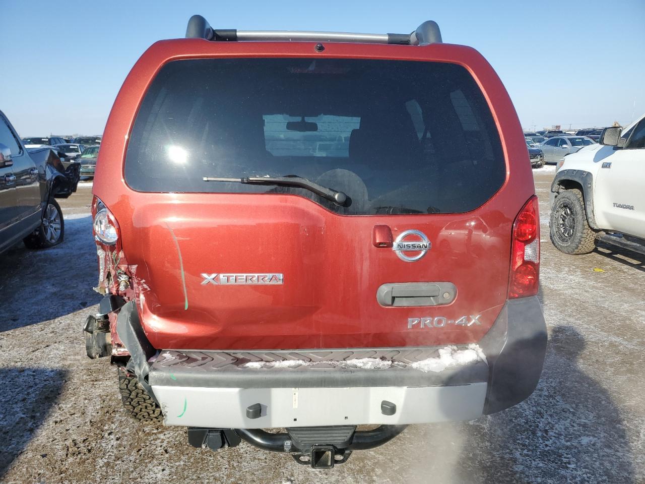 2015 NISSAN XTERRA X - Фото 6